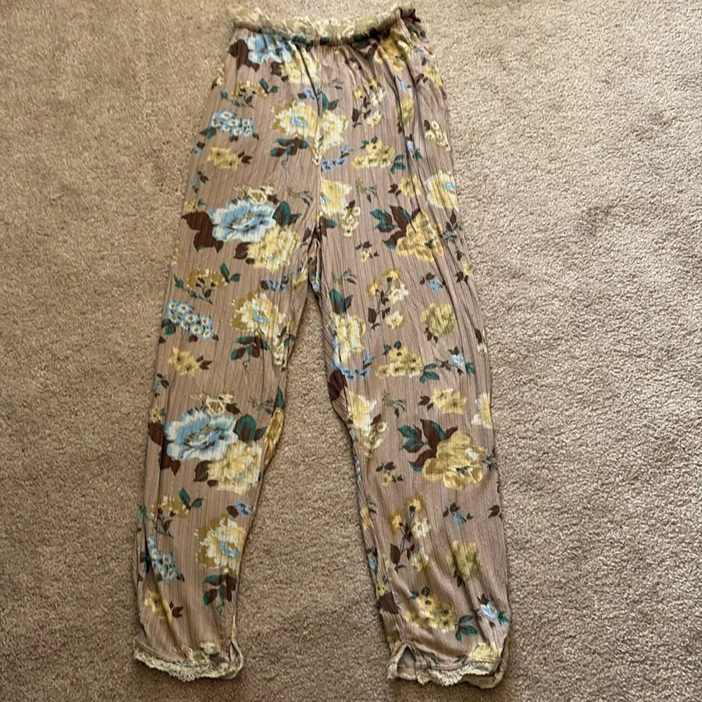 Free People Floral Print Lounge Pants - Picture 3 of 9